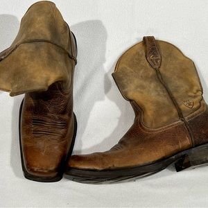 Ariat leather Cowboy Boots